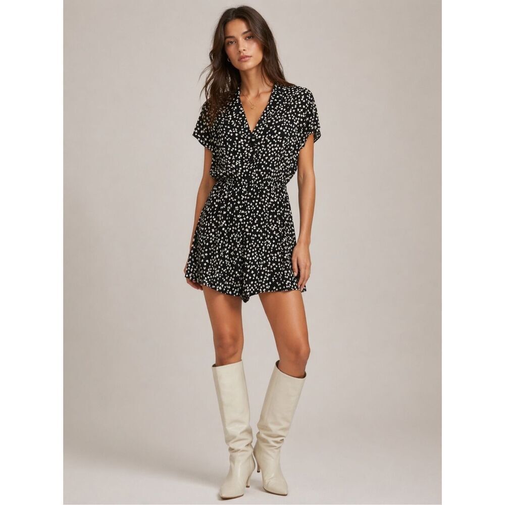 NWT Zara Floral Printed Flowing Jumpsuit Romper Size XS Black White Daisy (103)